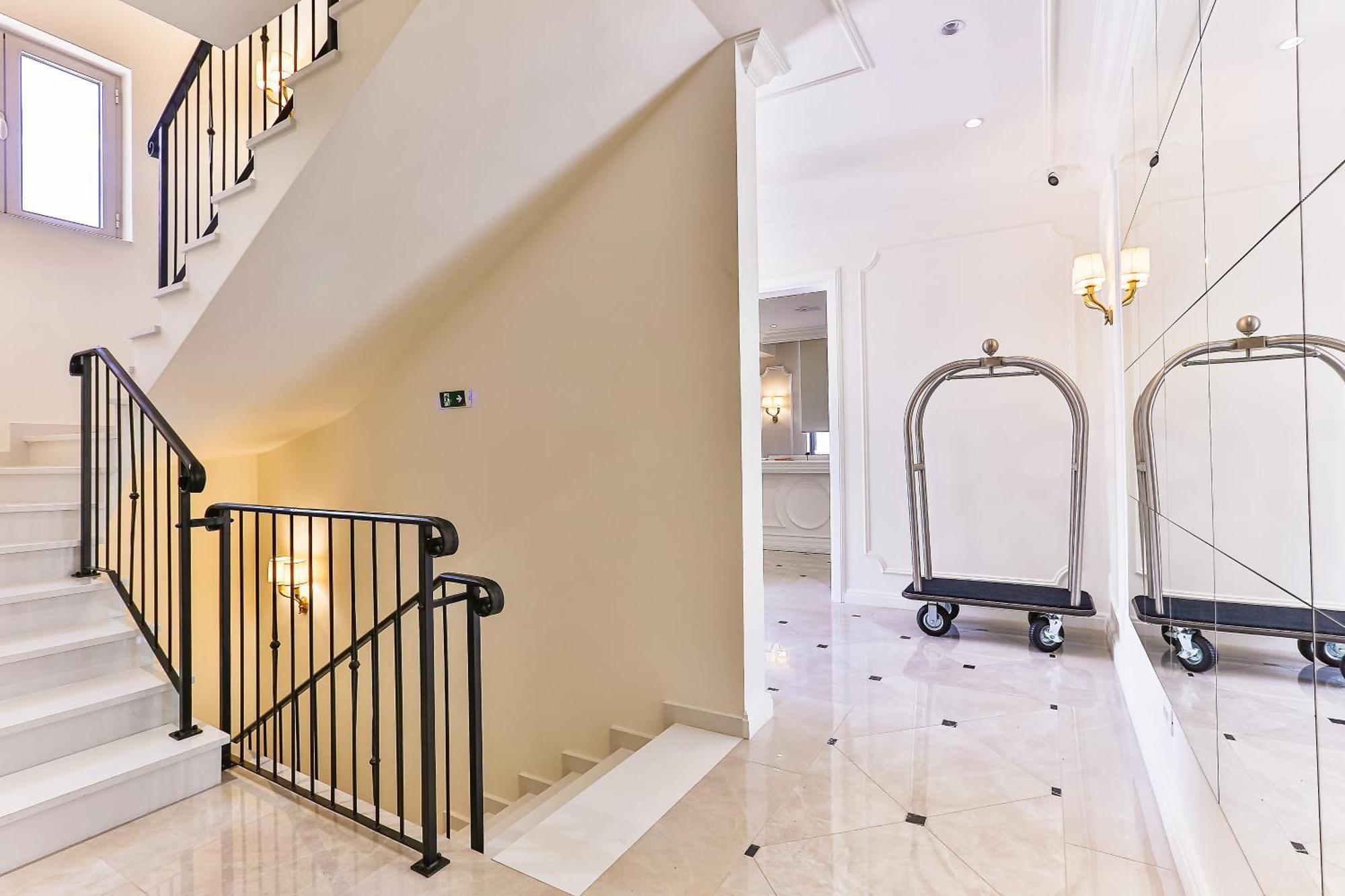 Hotel Eden Budva Bagian luar foto
